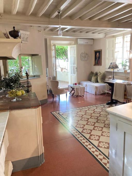 Locanda Sant' Agostino Лукка Экстерьер фото